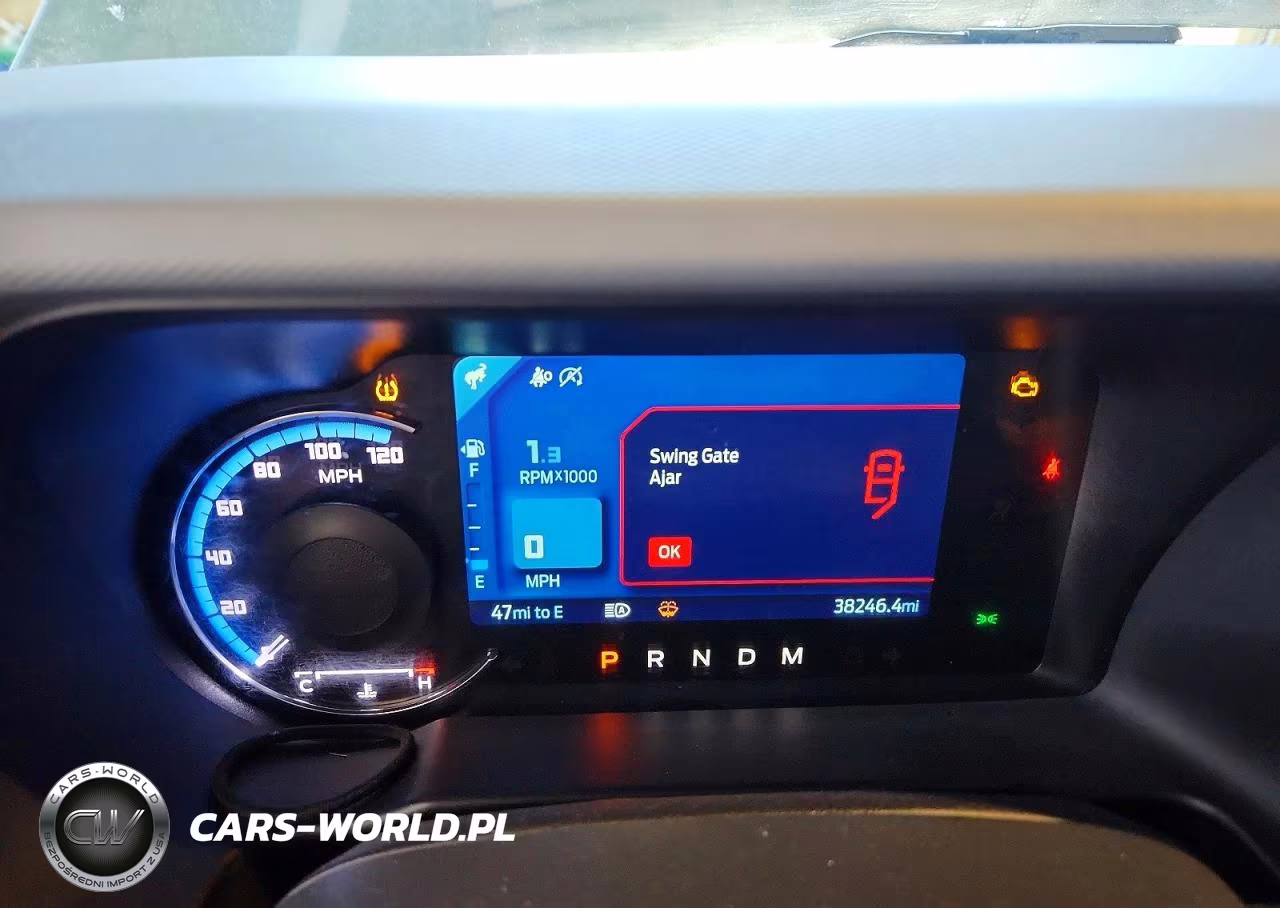 2023 Ford Bronco Base VIN:1FMEE5BP0PLC16160 - 9