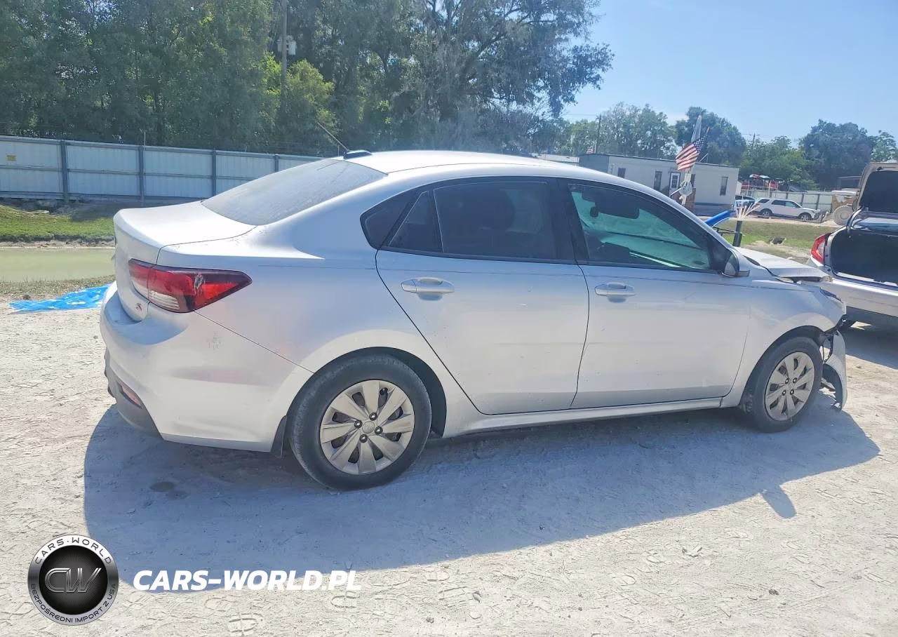 2020 Kia Rio S VIN:3KPA24AD2LE329642 - 3