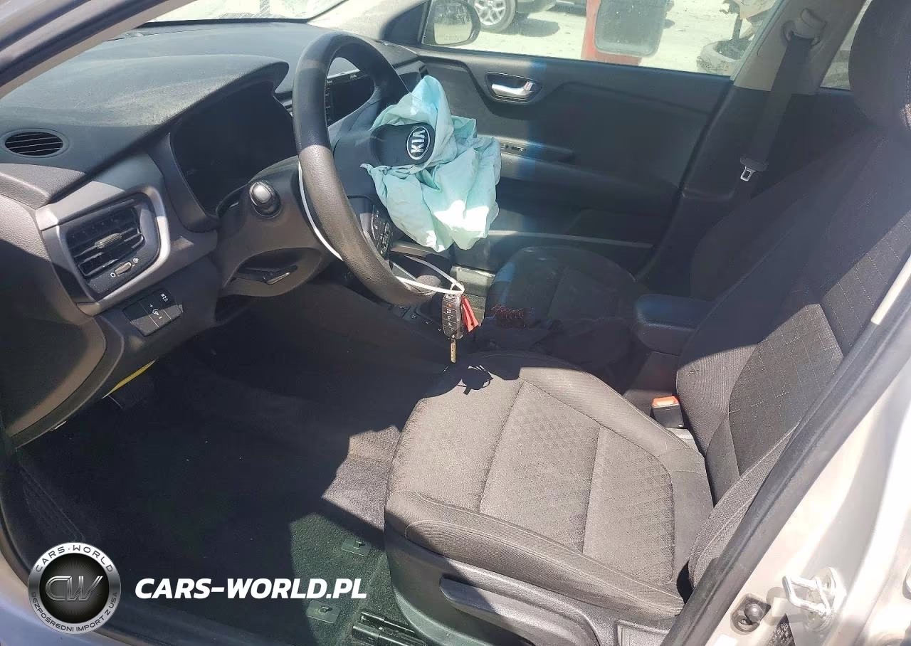 2020 Kia Rio S VIN:3KPA24AD2LE329642 - 7