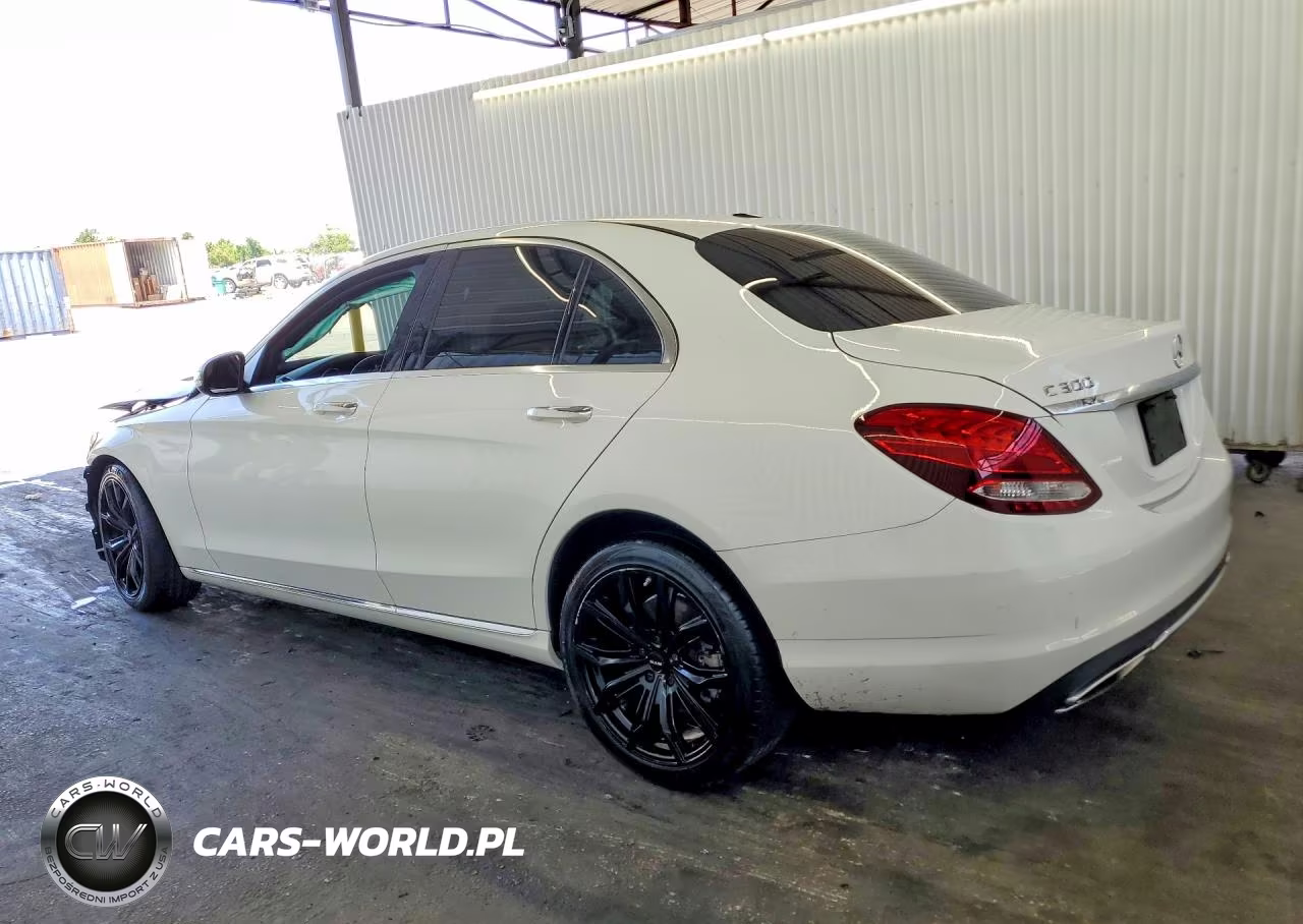 2016 Mercedes-Benz C 300 VIN:55SWF4JB9GU167984 - 2