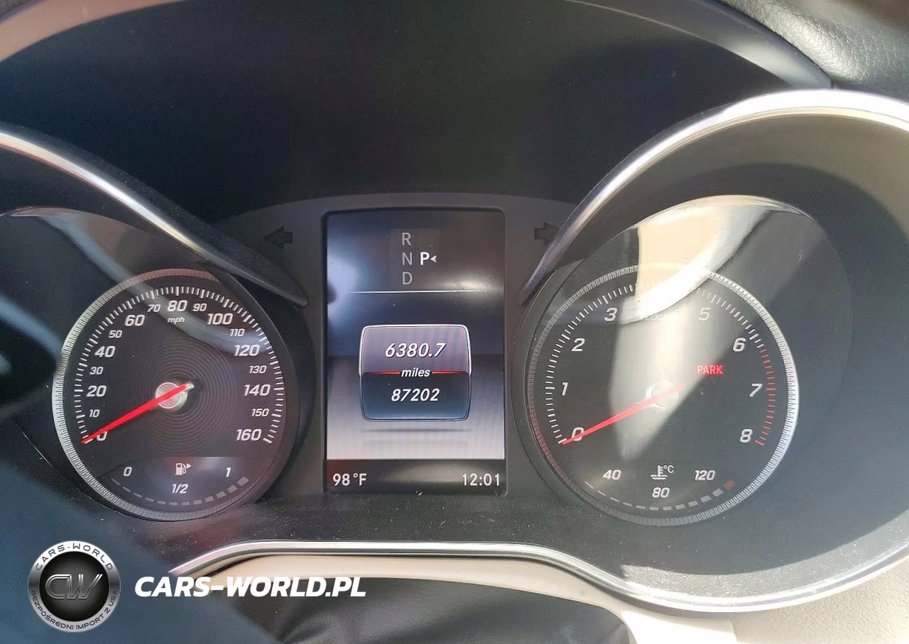 2016 Mercedes-Benz C 300 VIN:55SWF4JB9GU167984 - 9
