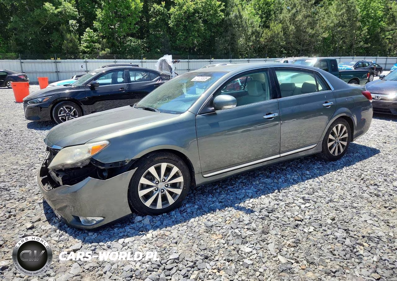 2011 Toyota Avalon Limited