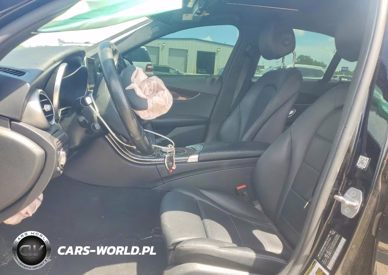2018 Mercedes-Benz C 300 VIN:55SWF4JB7JU254211 - 7