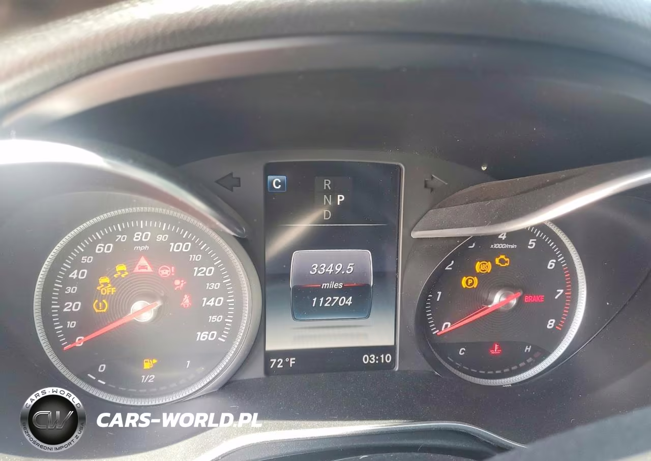 2018 Mercedes-Benz C 300 VIN:55SWF4JB7JU254211 - 9