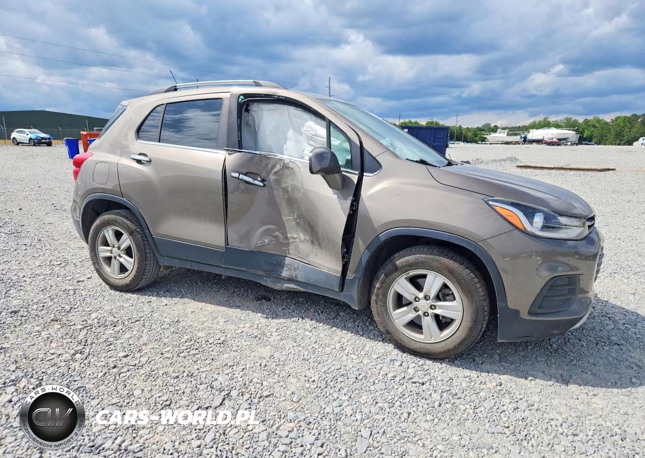 2020 Chevrolet Trax 1Lt VIN:KL7CJLSB2LB345546 - 4