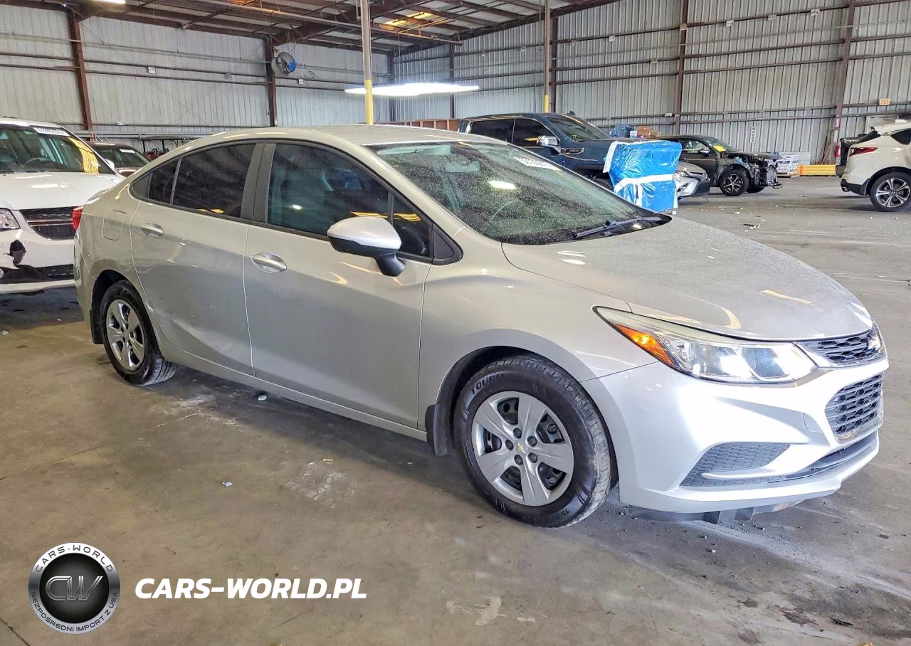 2018 Chevrolet Cruze Ls VIN:1G1BC5SM8J7159170 - 4