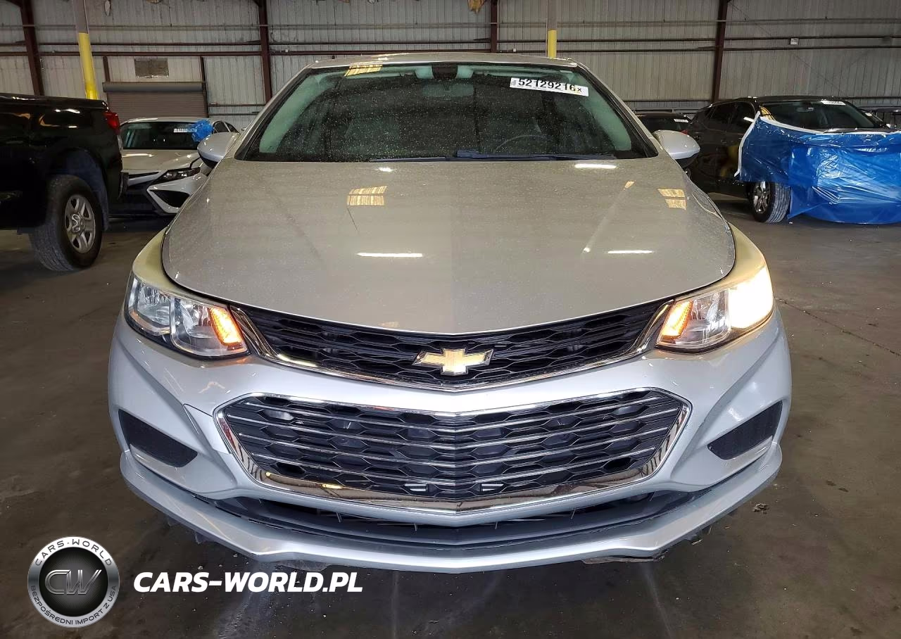2018 Chevrolet Cruze Ls VIN:1G1BC5SM8J7159170 - 5