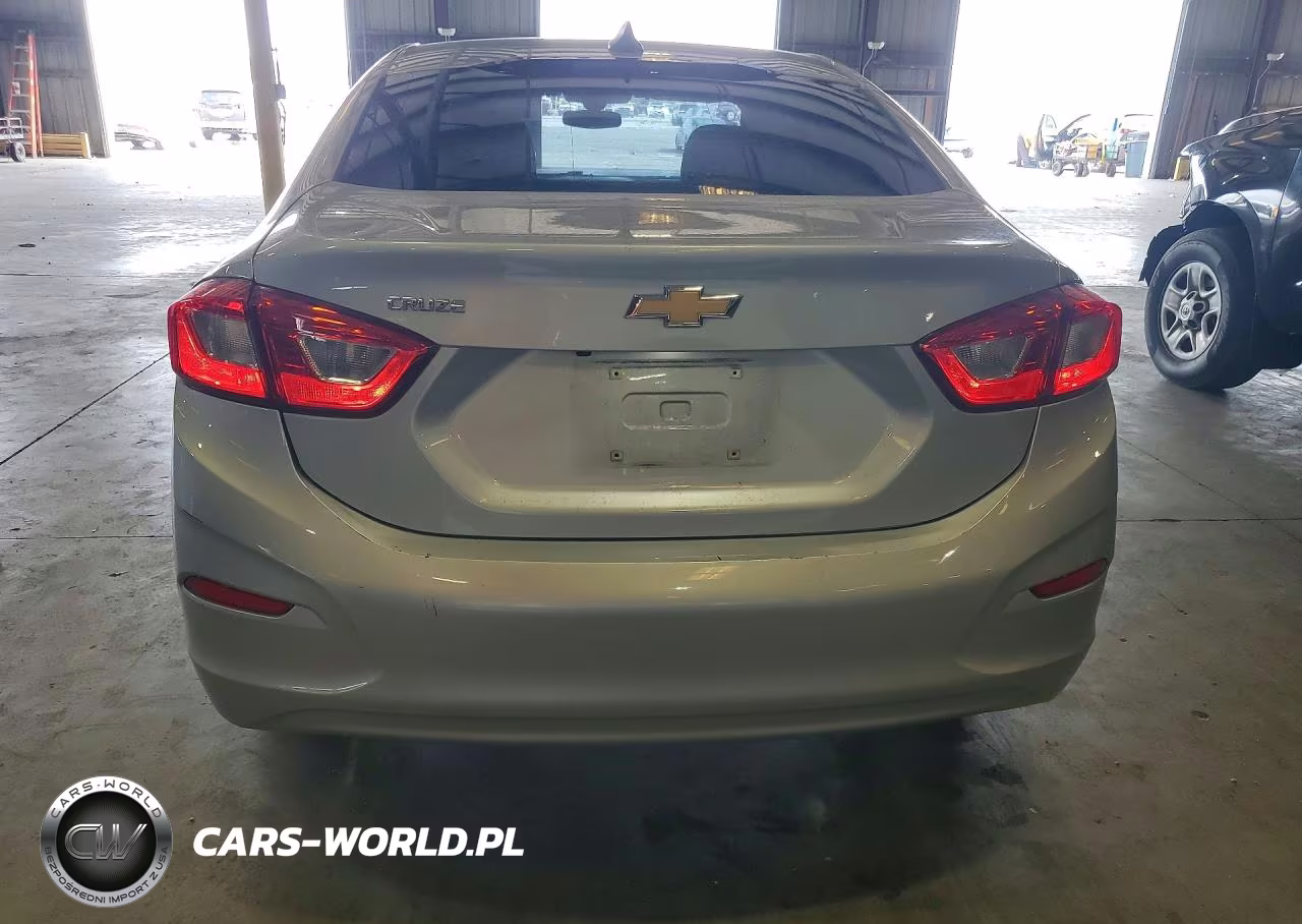 2018 Chevrolet Cruze Ls VIN:1G1BC5SM8J7159170 - 6