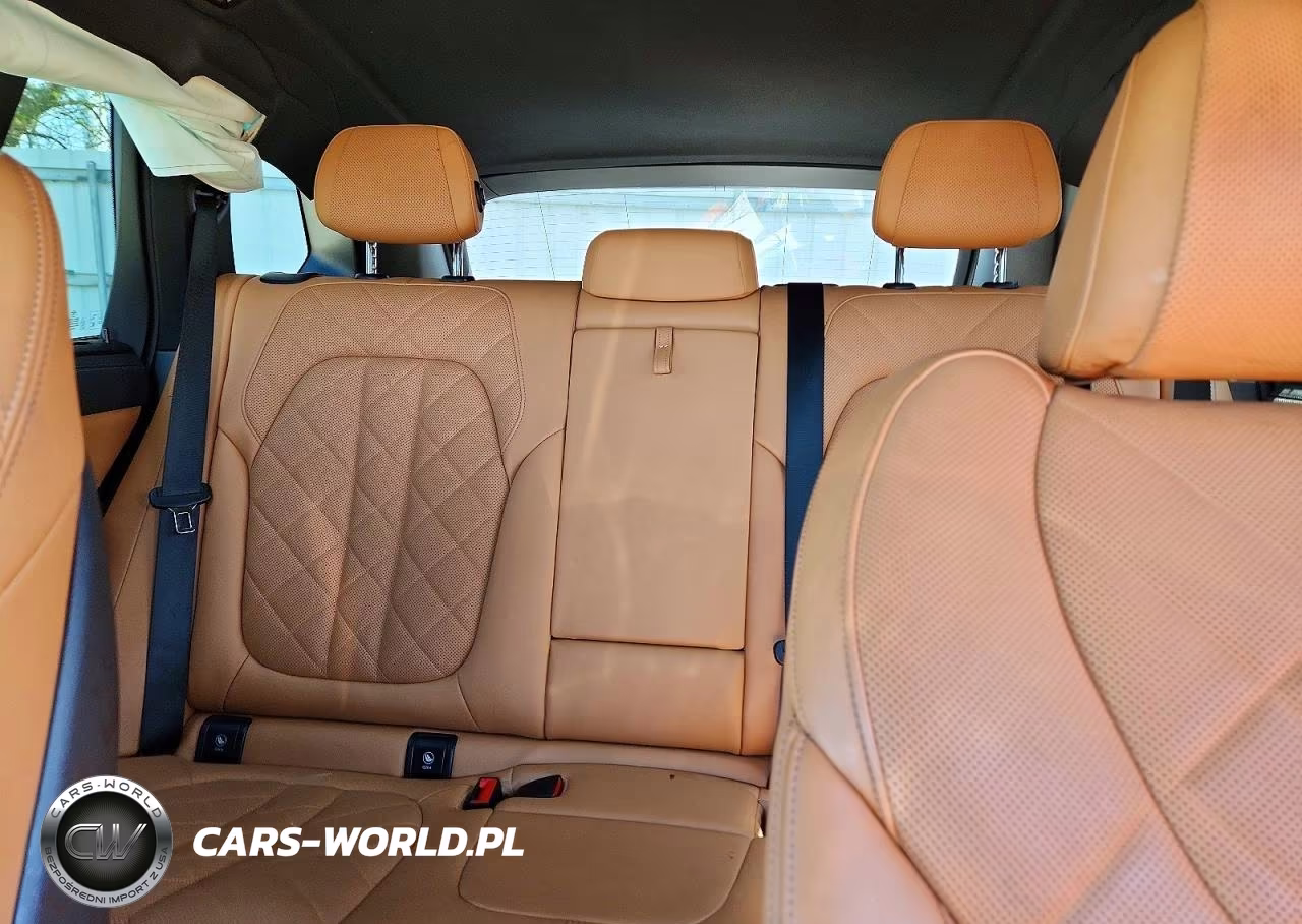2023 BMW X5 xDrive45E VIN:5UXTA6C07P9S00645 - 10
