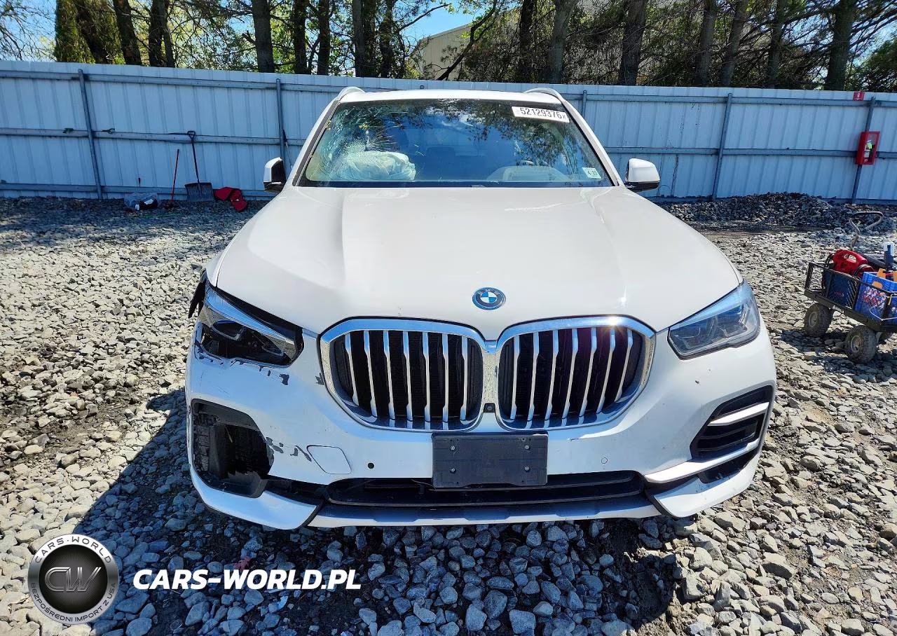 2023 BMW X5 xDrive45E VIN:5UXTA6C07P9S00645 - 5