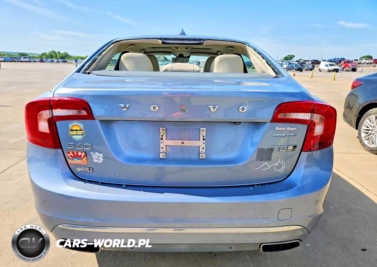2018 Volvo S60 Inscription VIN:LYV402TK2JB185618 - 6