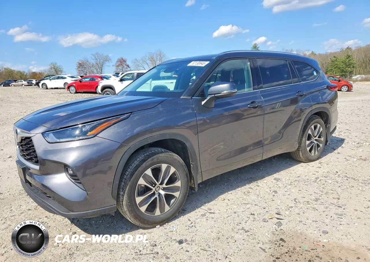 2021 Toyota Highlander Xle