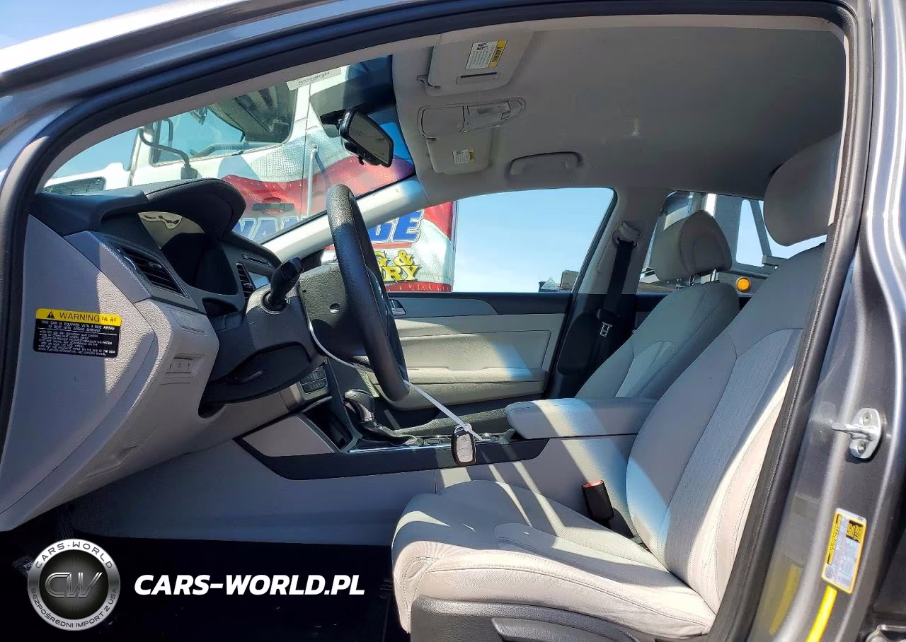 2017 Hyundai Sonata Hybrid Se VIN:KMHE24L18HA060105 - 7