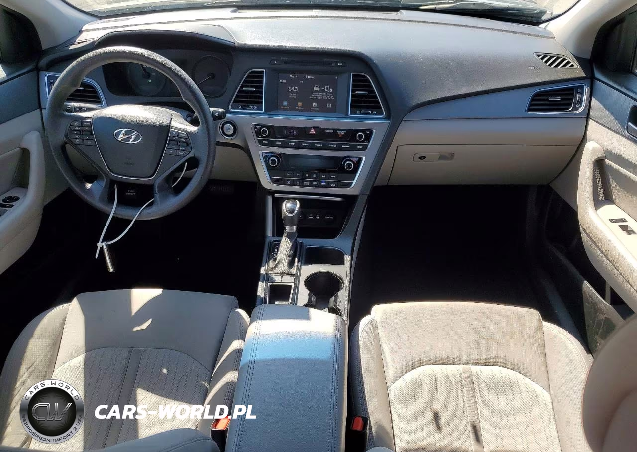 2017 Hyundai Sonata Hybrid Se VIN:KMHE24L18HA060105 - 8