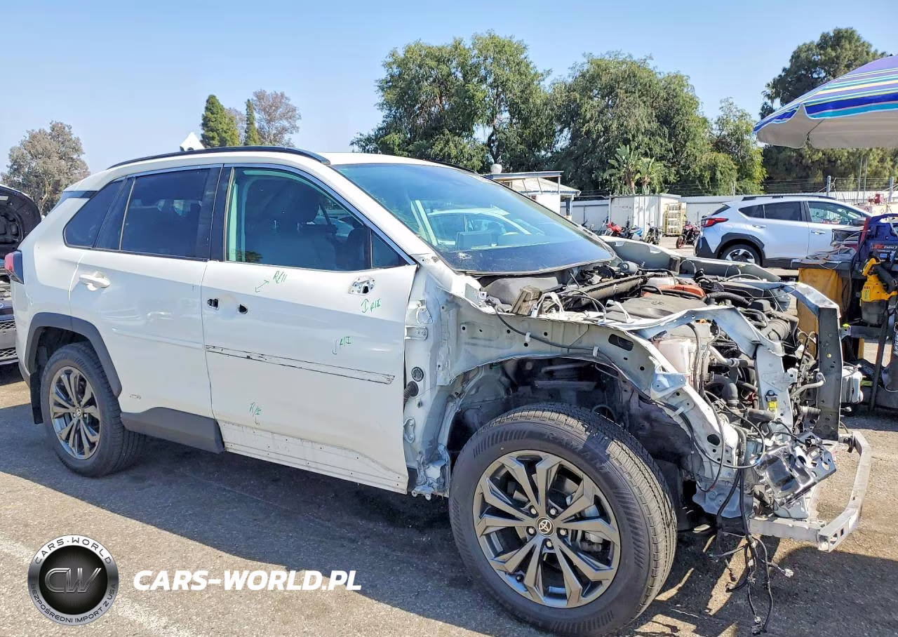 2022 Toyota Rav4 Xle Premium VIN:2T3B6RFV4NW034329 - 4