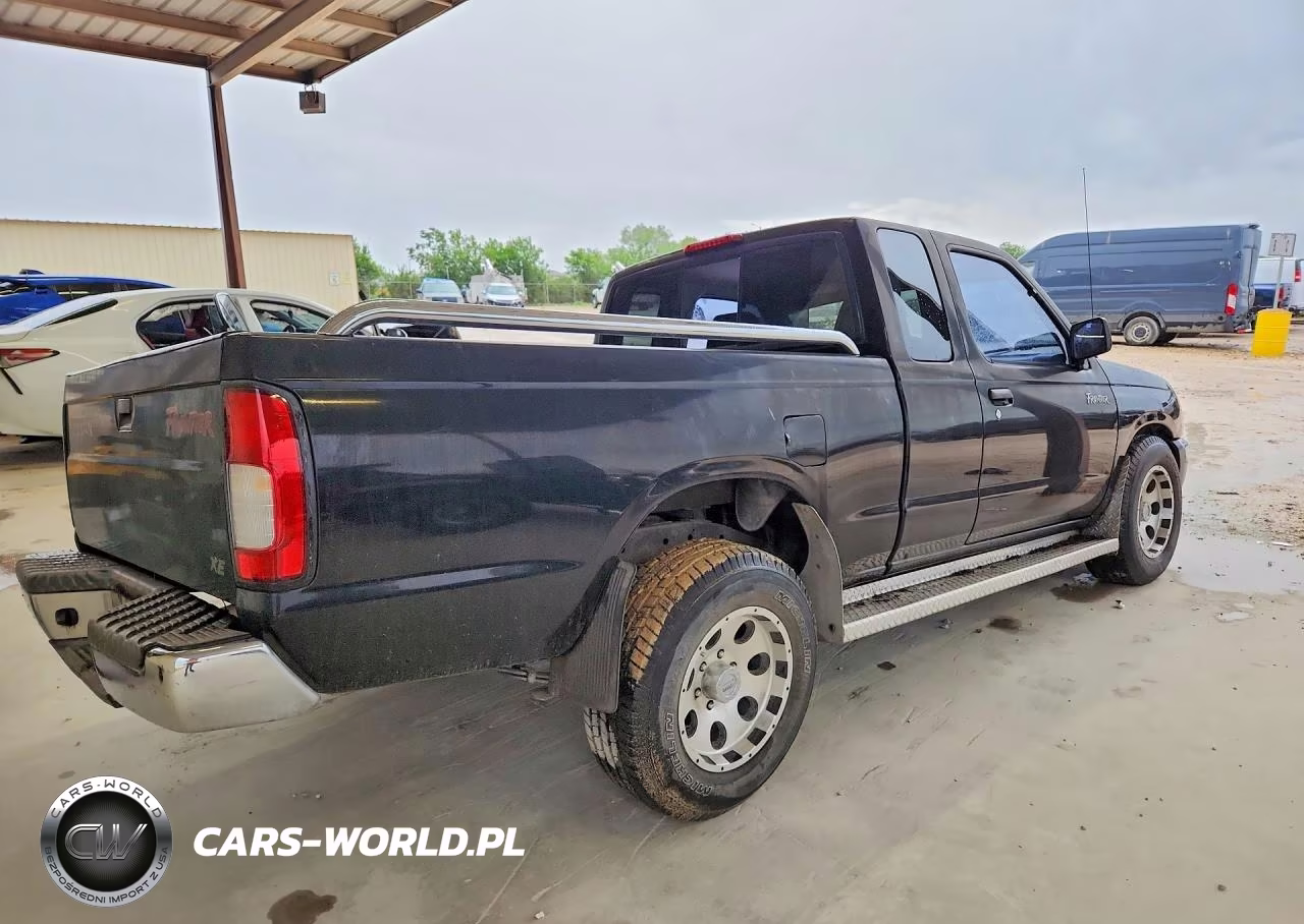 1999 Nissan Frontier Xe VIN:1N6DD26S2XC315401 - 3