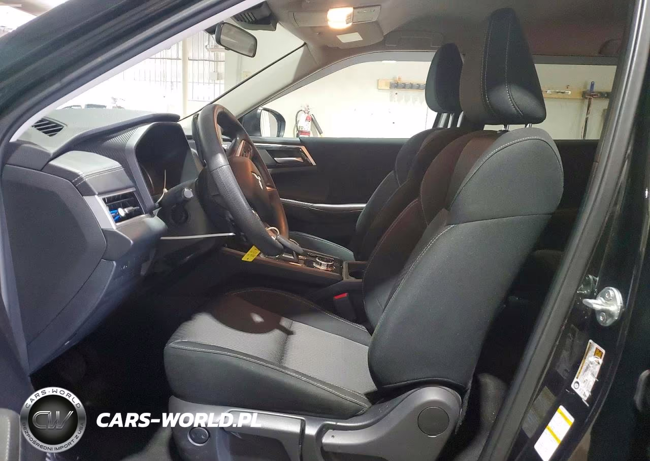 2024 Mitsubishi Outlander Es VIN:JA4J4UA82RZ077220 - 7