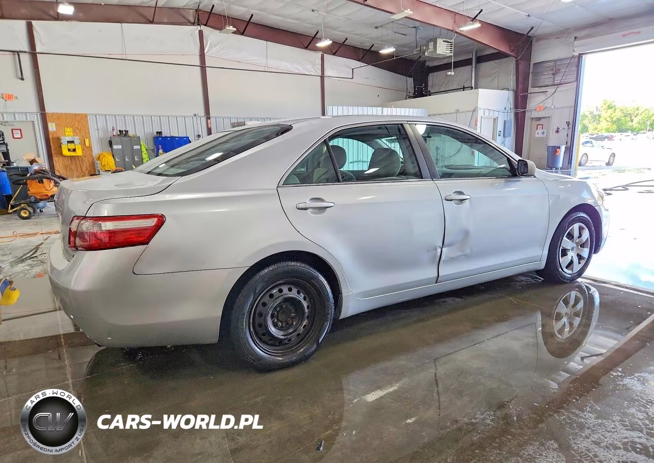 2007 Toyota Camry Le VIN:4T1BE46K57U715056 - 3