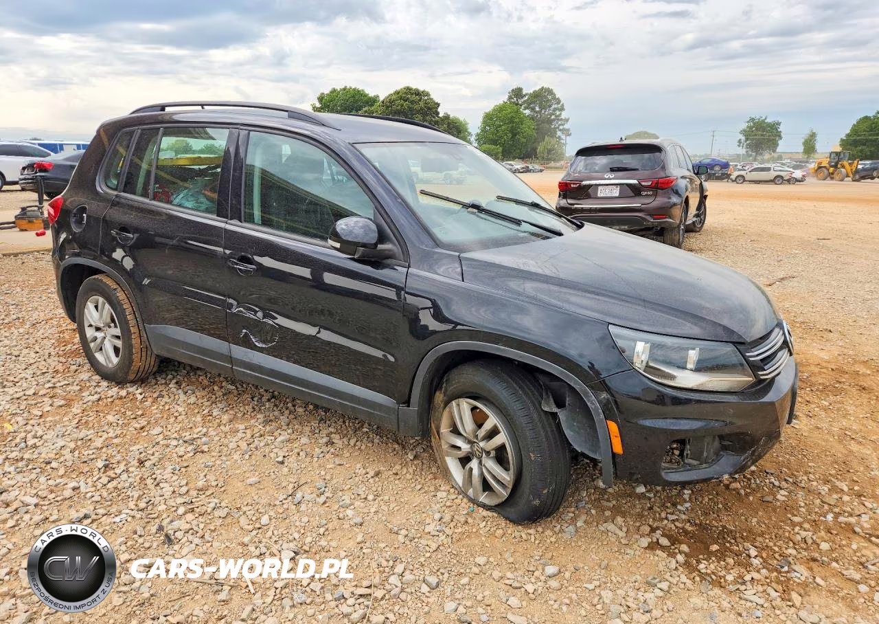 2016 Volkswagen Tiguan S VIN:WVGBV7AX3GW583486 - 4