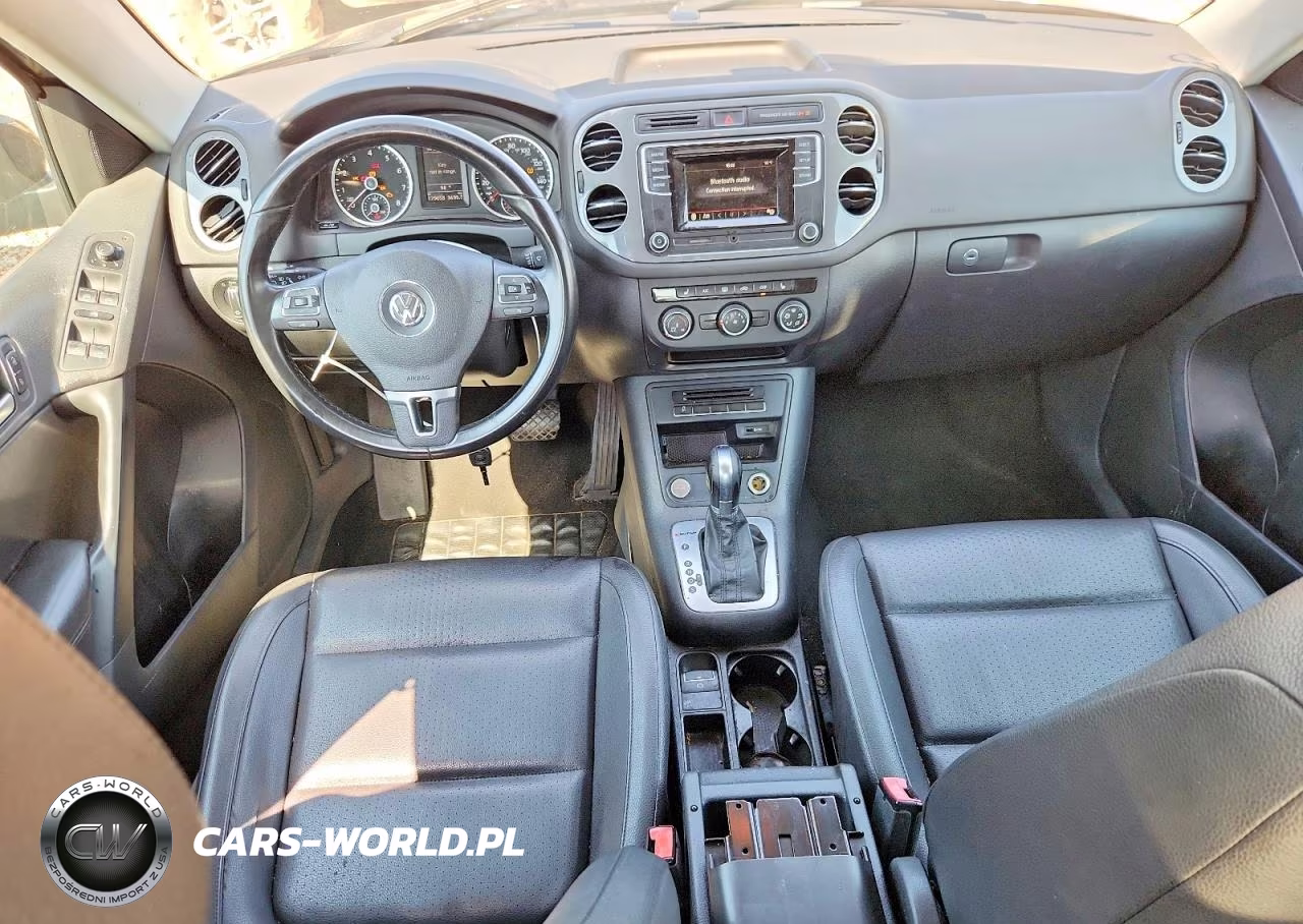 2016 Volkswagen Tiguan S VIN:WVGBV7AX3GW583486 - 8