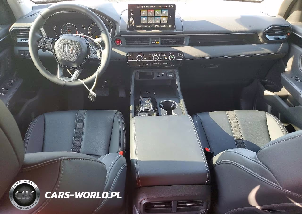 2025 Honda Pilot Touring VIN:5FNYG1H71SB160608 - 8