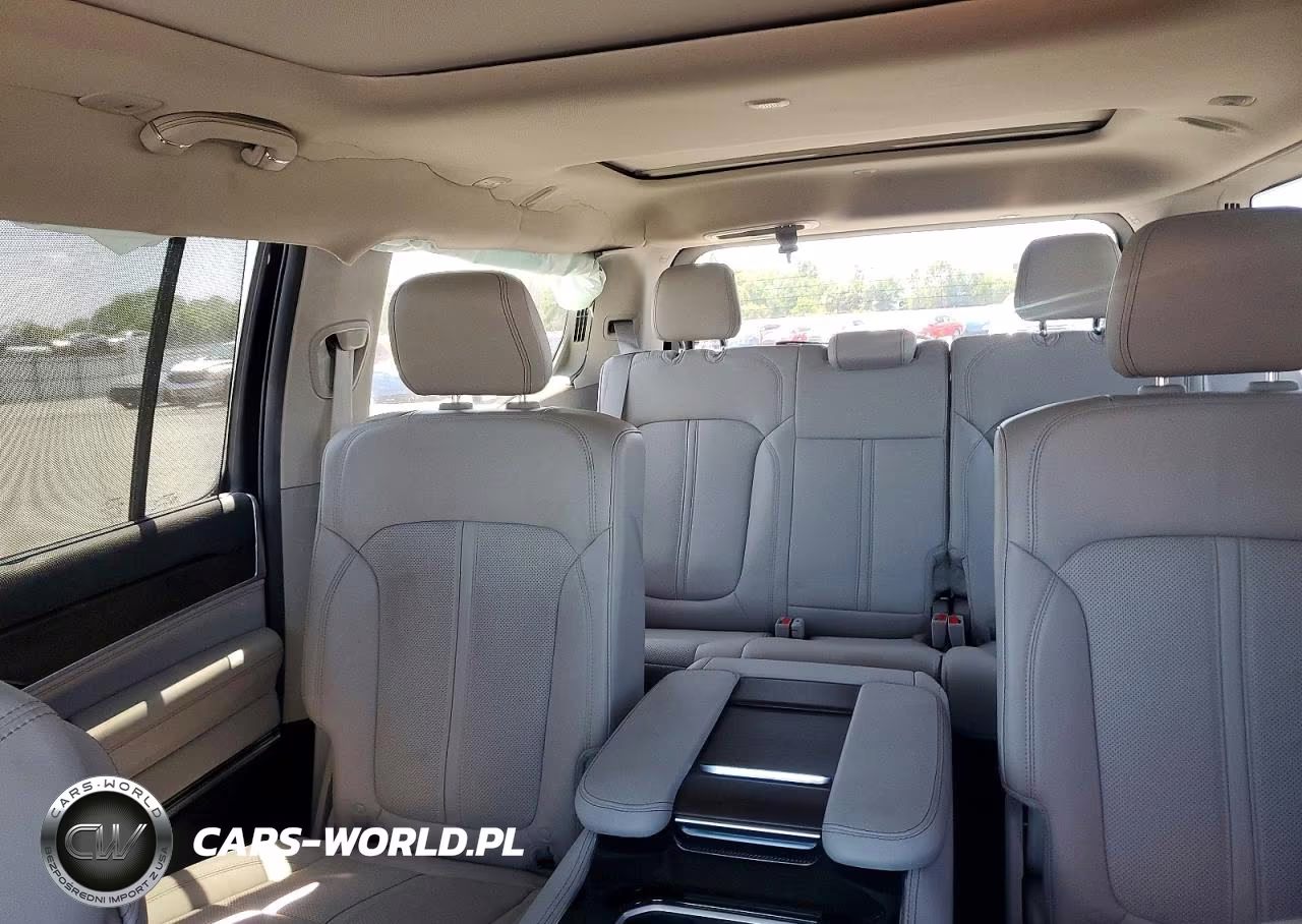 2022 Jeep Grand Wagoneer Series I VIN:1C4SJVEPXNS180673 - 10