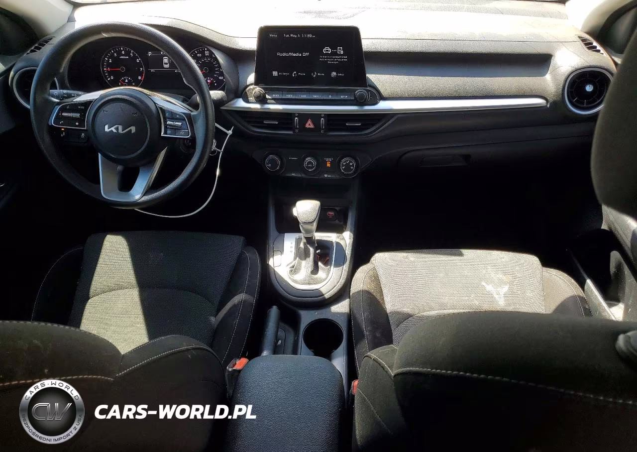 2024 Kia Forte Lxs VIN:3KPF24AD3RE778228 - 8