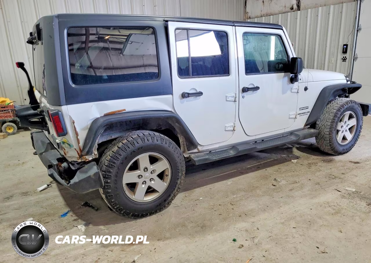 2017 Jeep Wrangler Unlimited Sport VIN:1C4BJWDG7HL739229 - 3