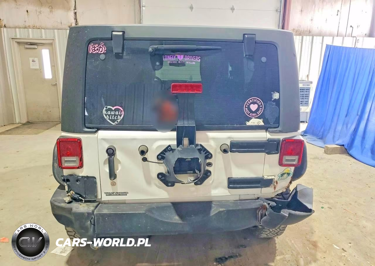 2017 Jeep Wrangler Unlimited Sport VIN:1C4BJWDG7HL739229 - 6