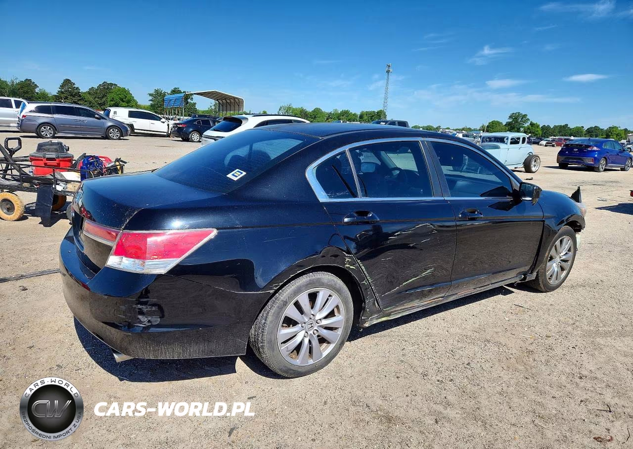 2011 Honda Accord Ex VIN:1HGCP2F72BA079016 - 3