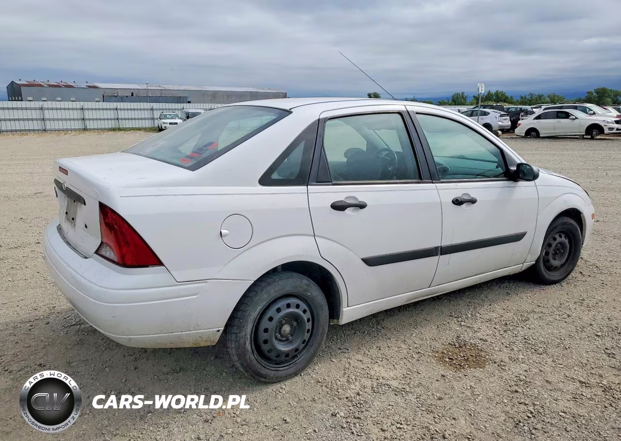 2004 Ford Focus Lx VIN:1FAFP33Z24W138827 - 3