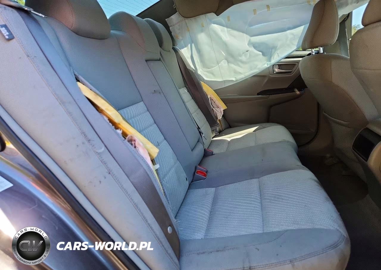 2017 Toyota Camry Le VIN:4T1BF1FK8HU694071 - 10