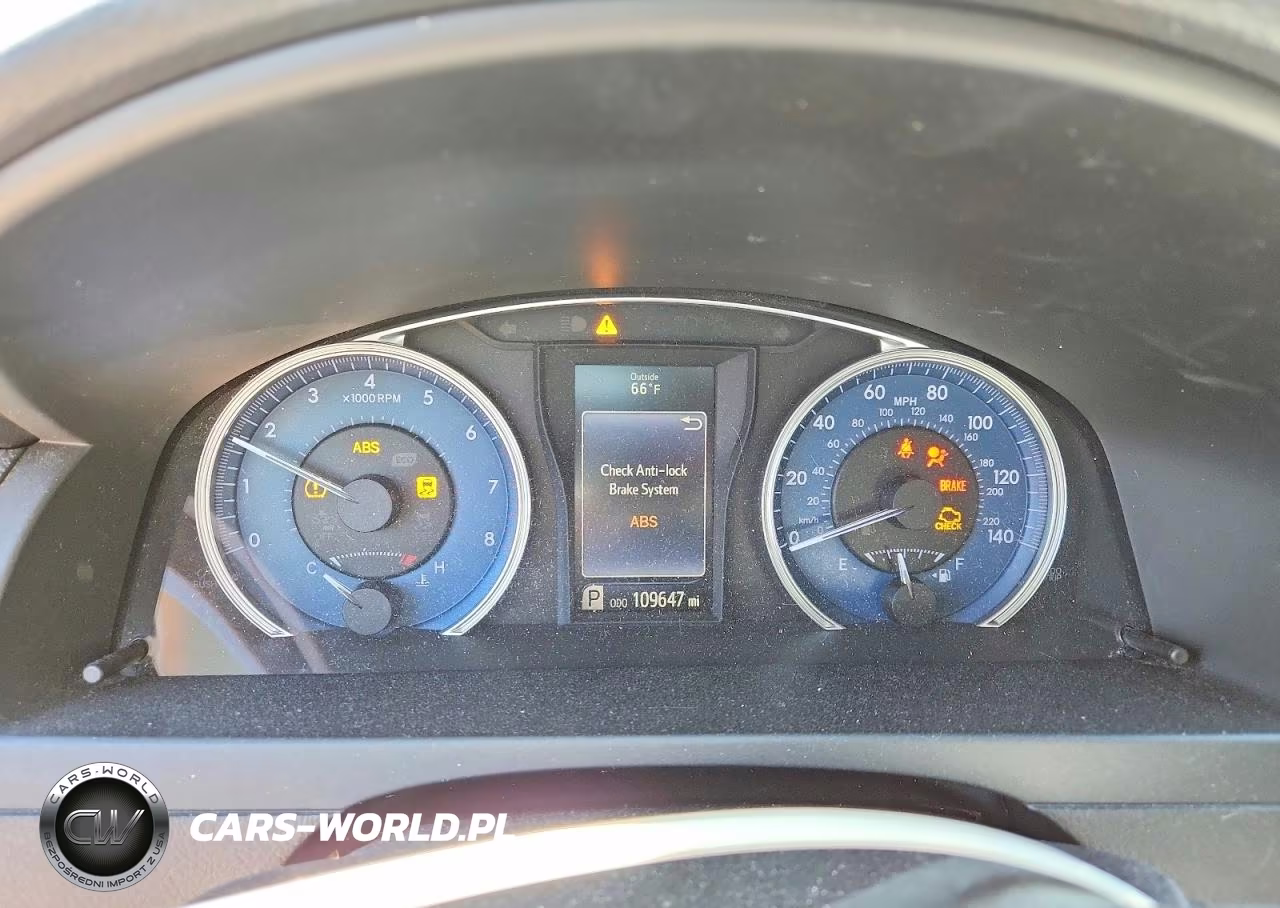 2017 Toyota Camry Le VIN:4T1BF1FK8HU694071 - 9