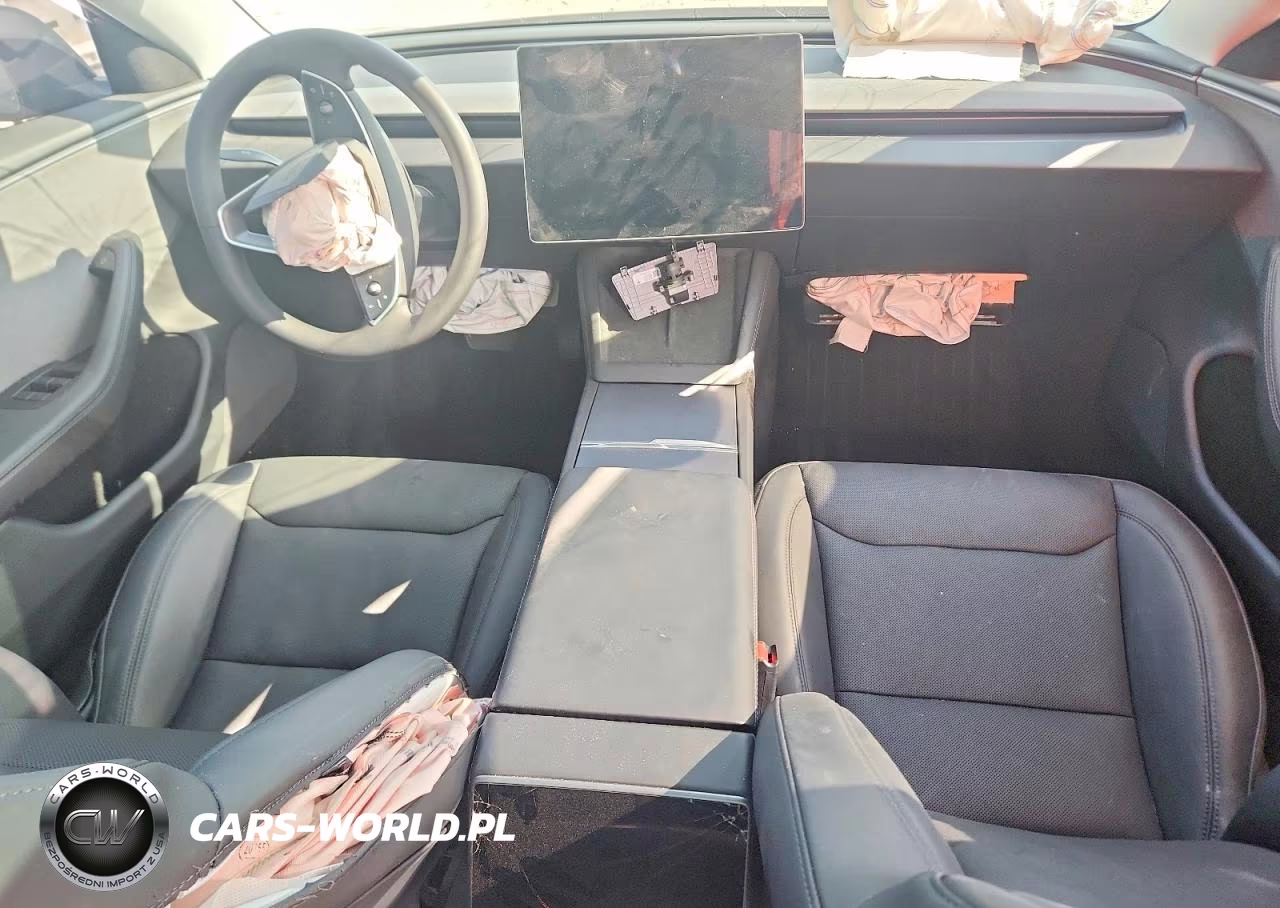 2026 Tesla Model 3 VIN:5YJ3E1EA5TF160208 - 8