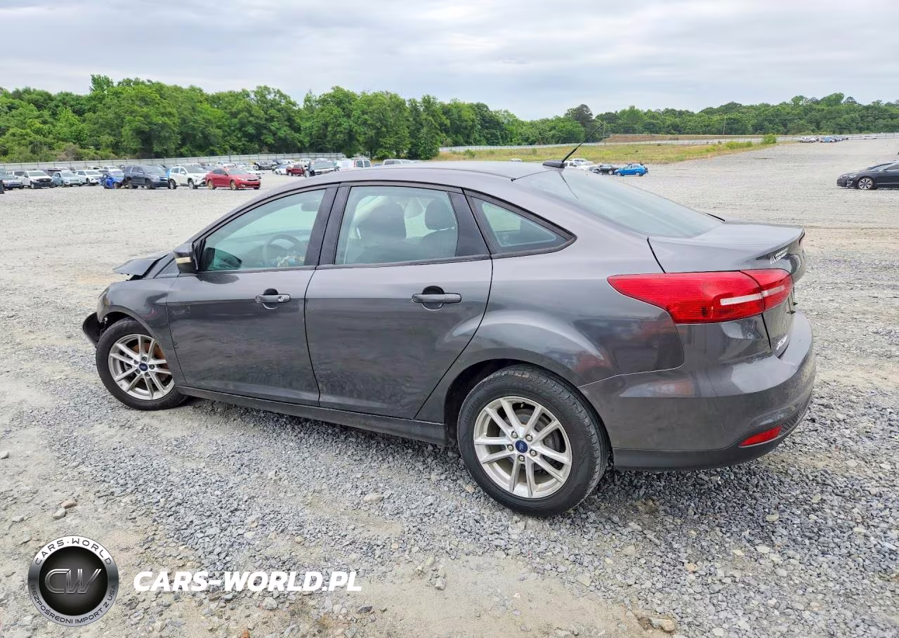 2017 Ford Focus Se VIN:1FADP3F24HL201584 - 2