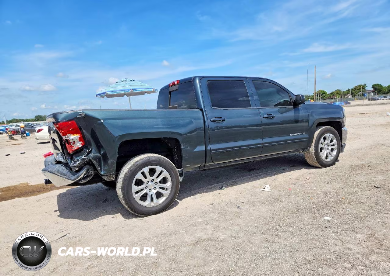 2018 Chevrolet Silverado C1500 Lt VIN:3GCPCREC0JG462987 - 3