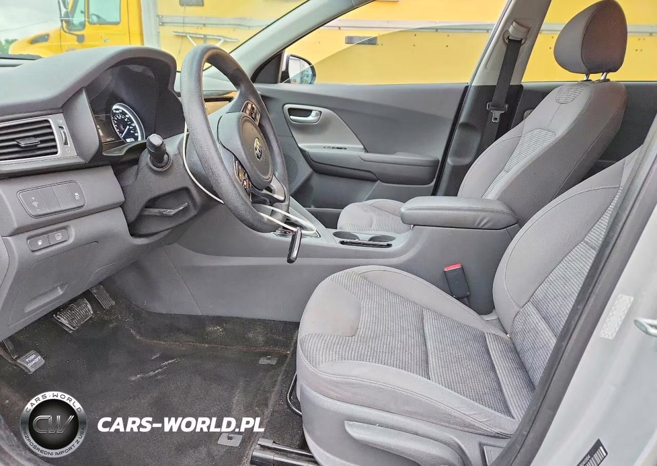2017 Kia Niro Lx VIN:KNDCB3LC2H5040304 - 7