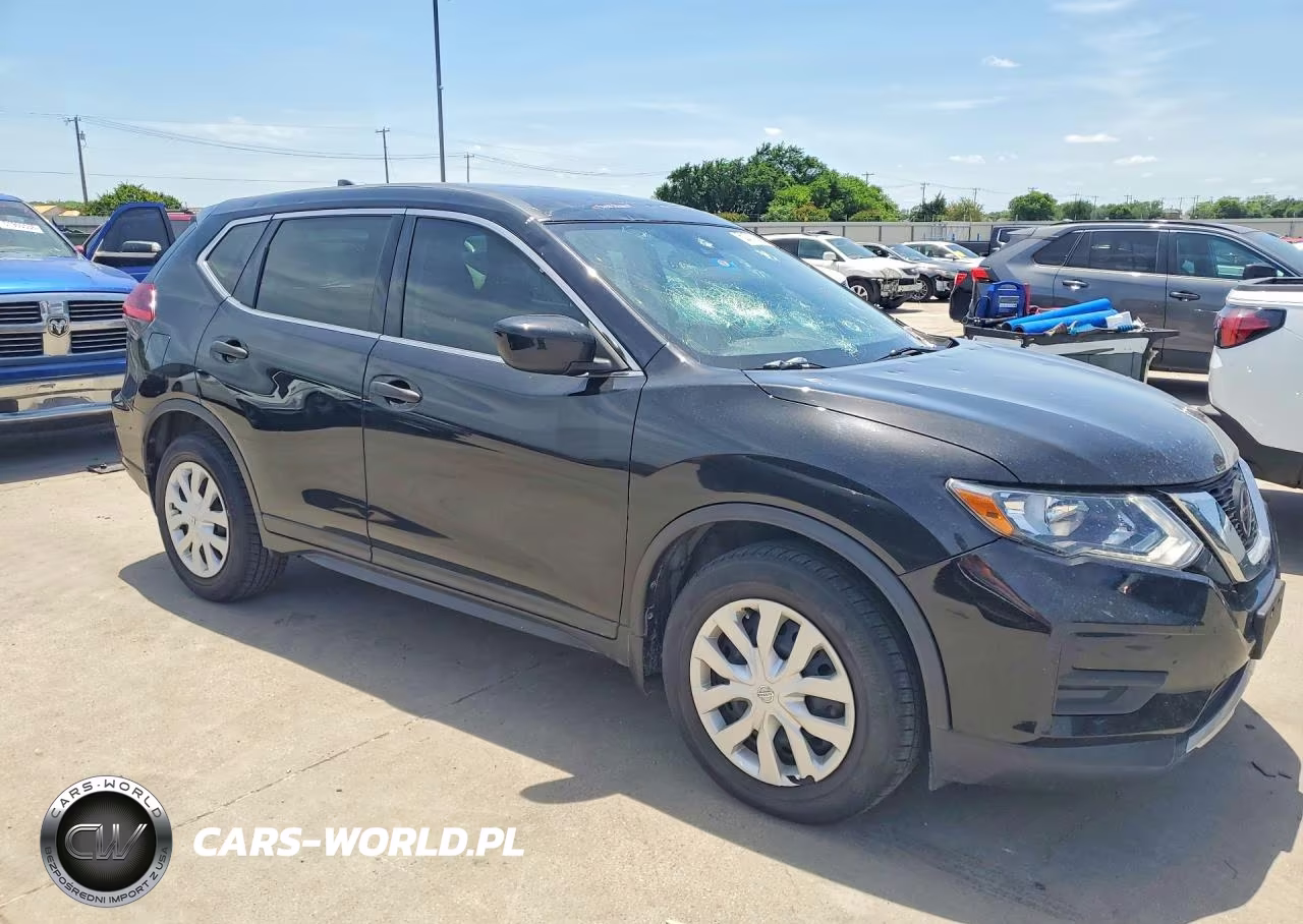 2019 Nissan Rogue S VIN:5N1AT2MT7KC838874 - 4