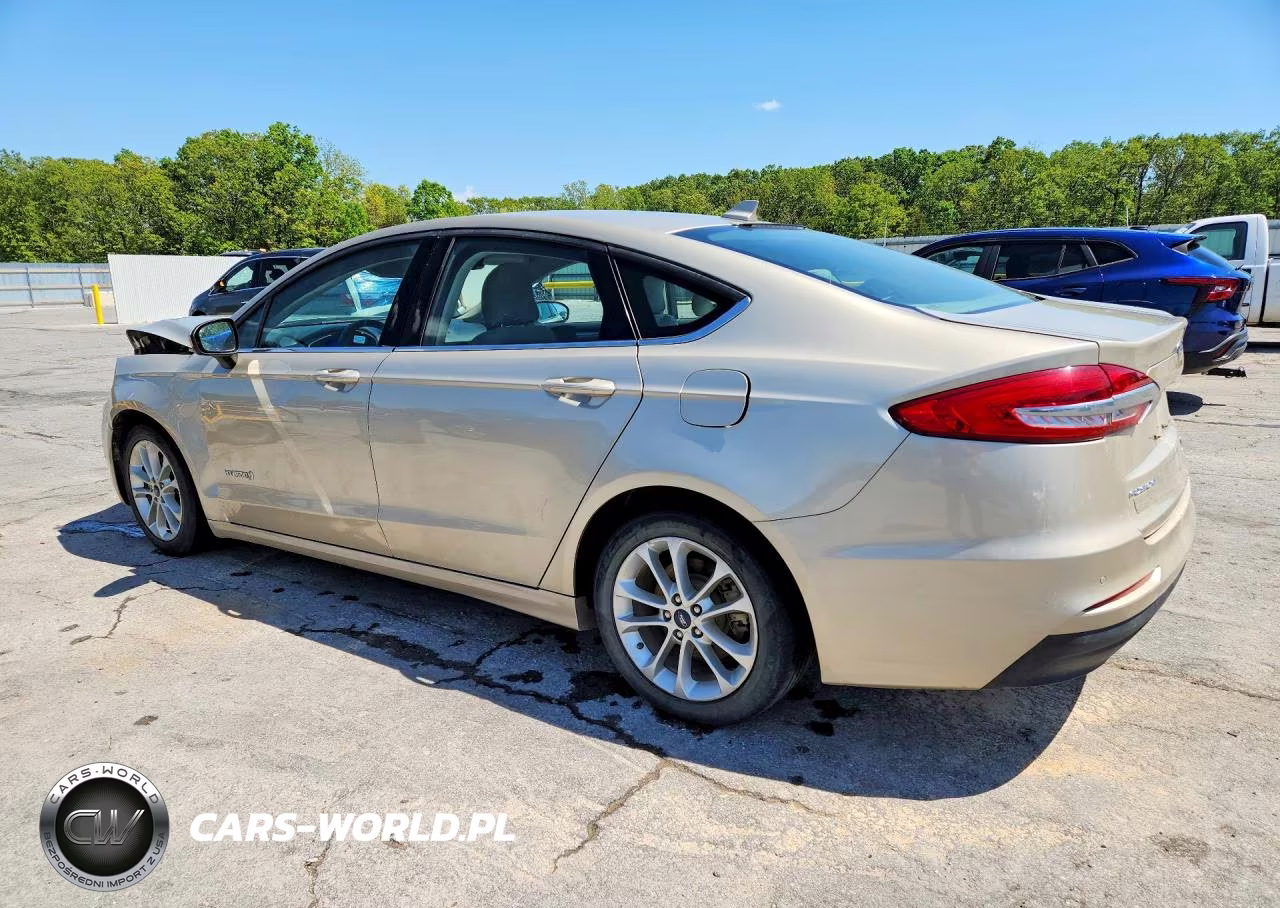 2019 Ford Fusion Se VIN:3FA6P0LUXKR174087 - 2