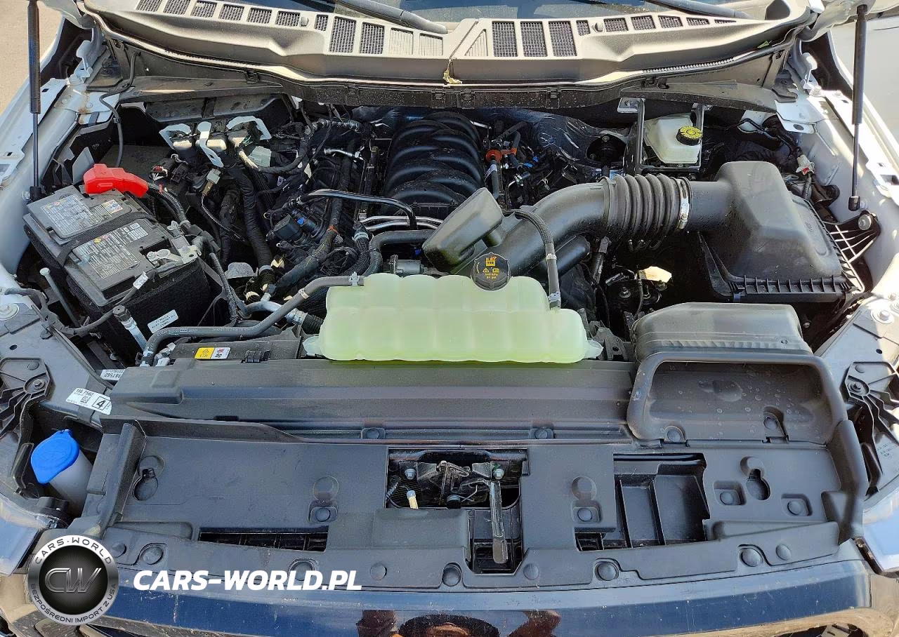 2025 Ford F150 Lariat VIN:1FTFW5L55SKE92383 - 11