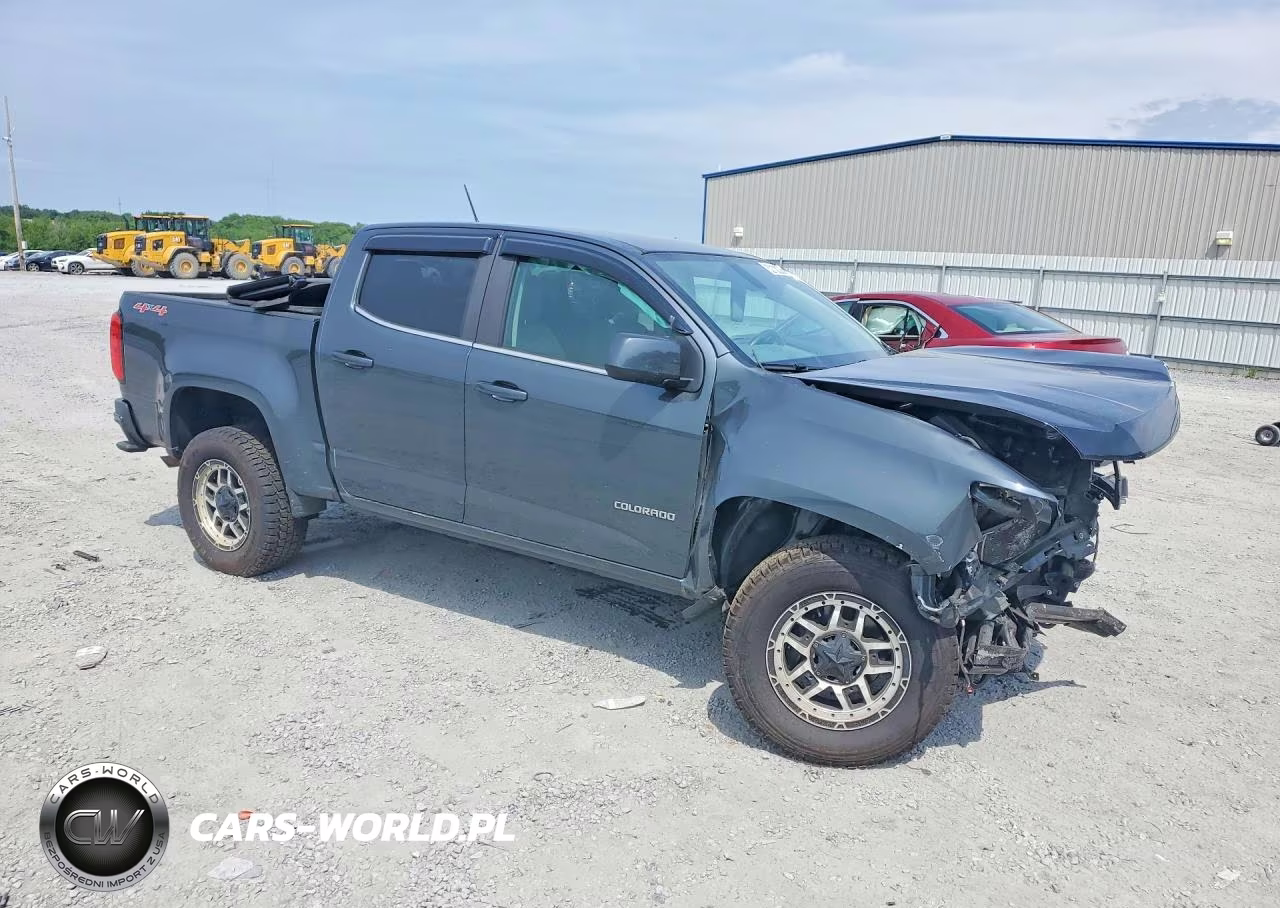 2017 Chevrolet Colorado VIN:1GCGTBEN1H1186708 - 4