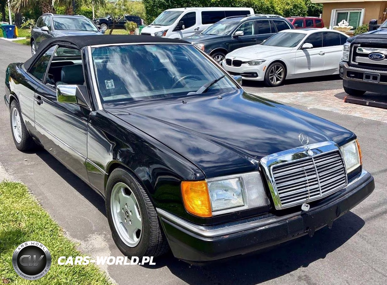 1993 Mercedes-Benz 300 Cecv