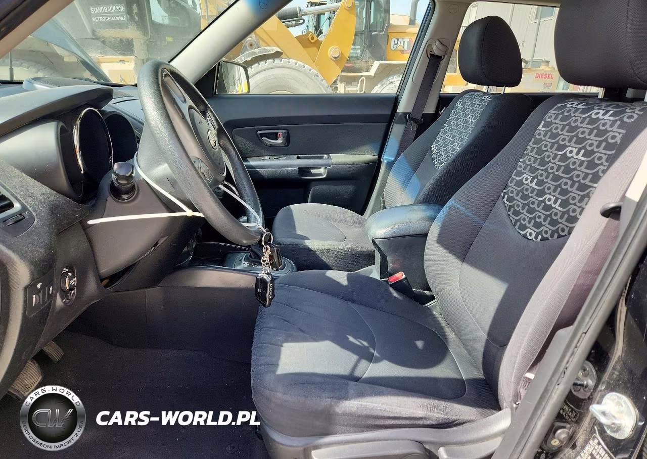 2011 Kia Soul + VIN:KNDJT2A29B7237295 - 7