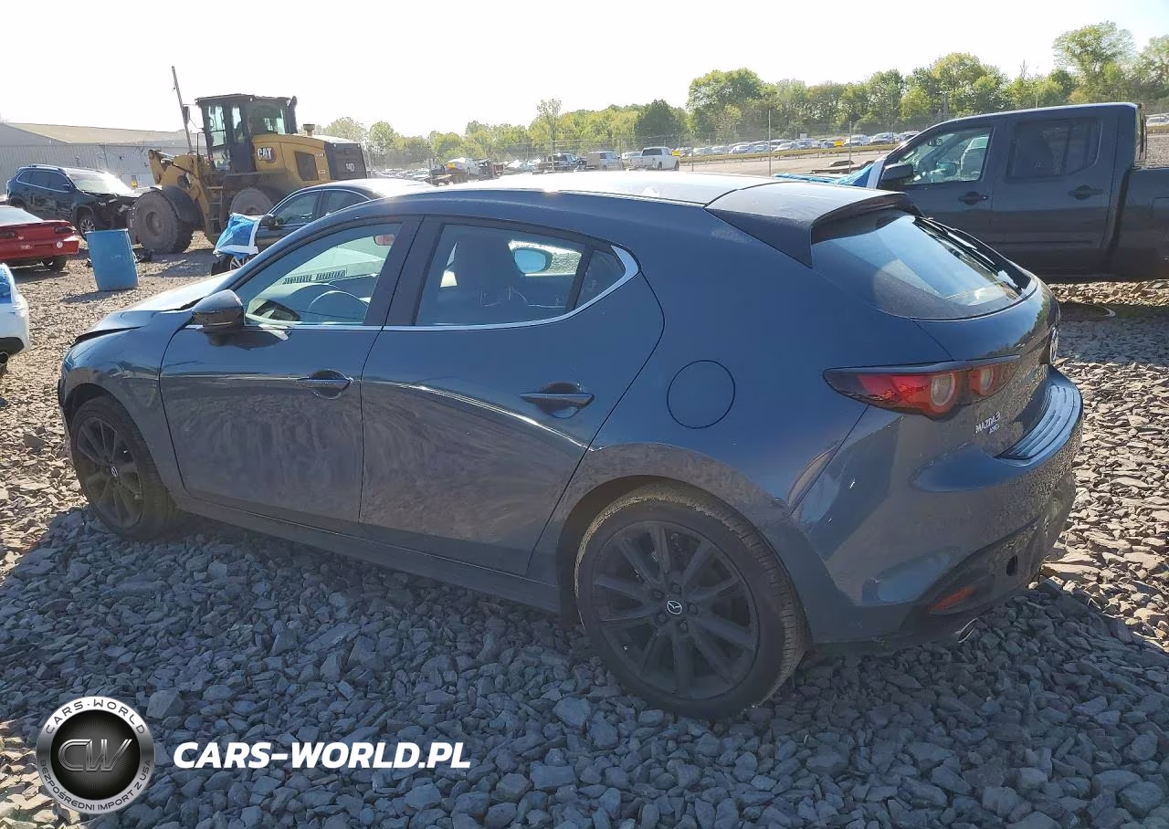 2026 Mazda 3 Preferred VIN:JM1BPBLL8T1860622 - 2