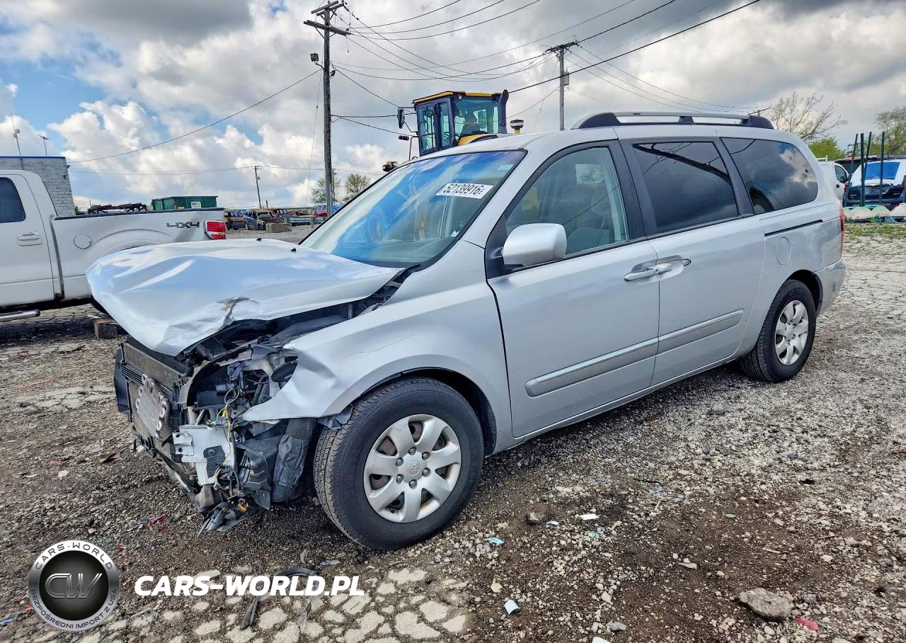 2007 Hyundai Entourage Gls