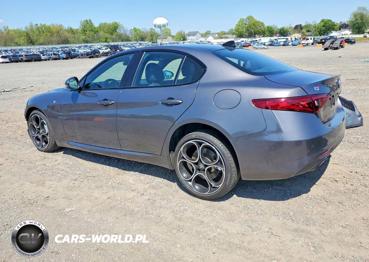 2022 Alfa Romeo Giulia Super VIN:ZARFANBN8N7662152 - 2