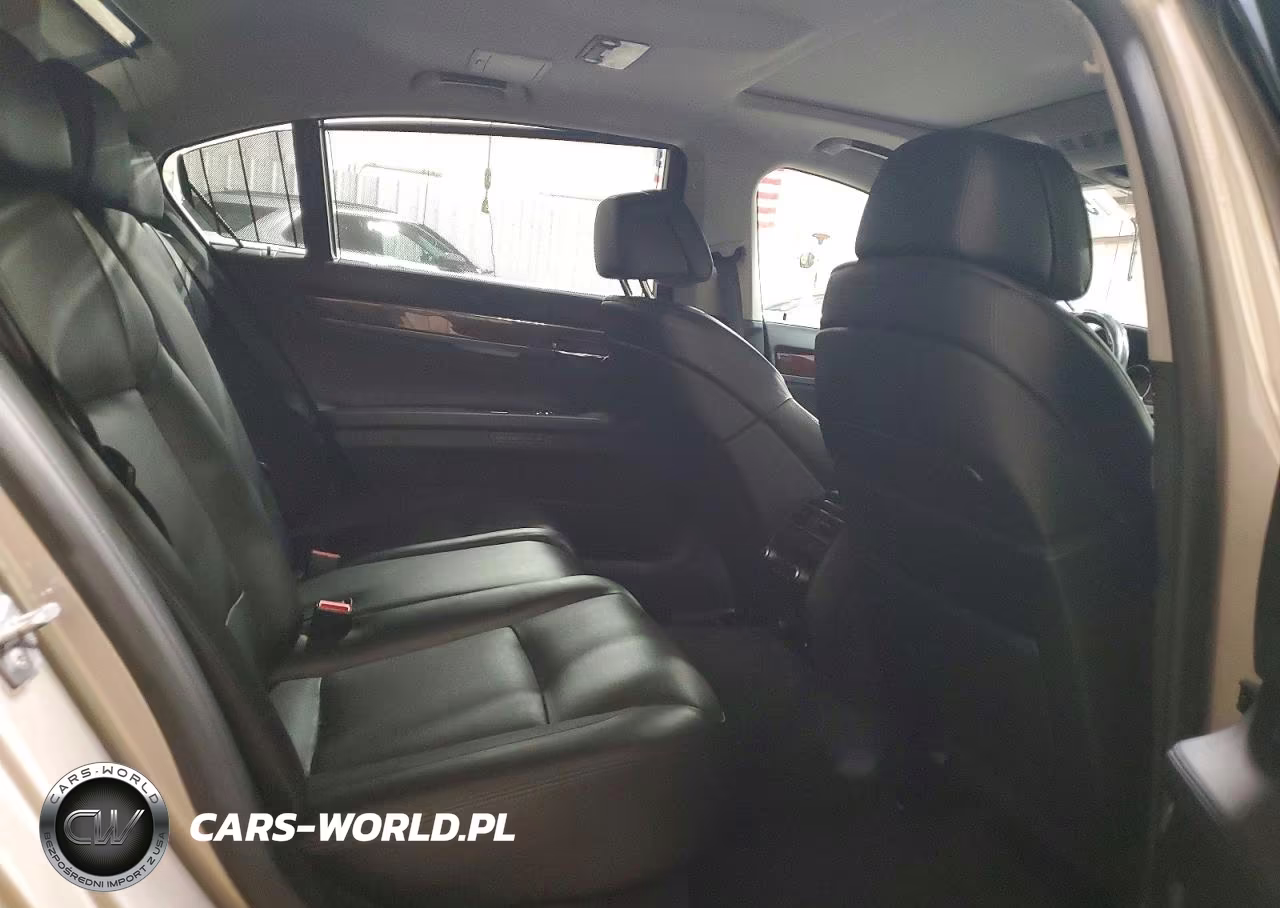 2012 BMW 750 Lxi VIN:WBAKC8C51CC436720 - 10