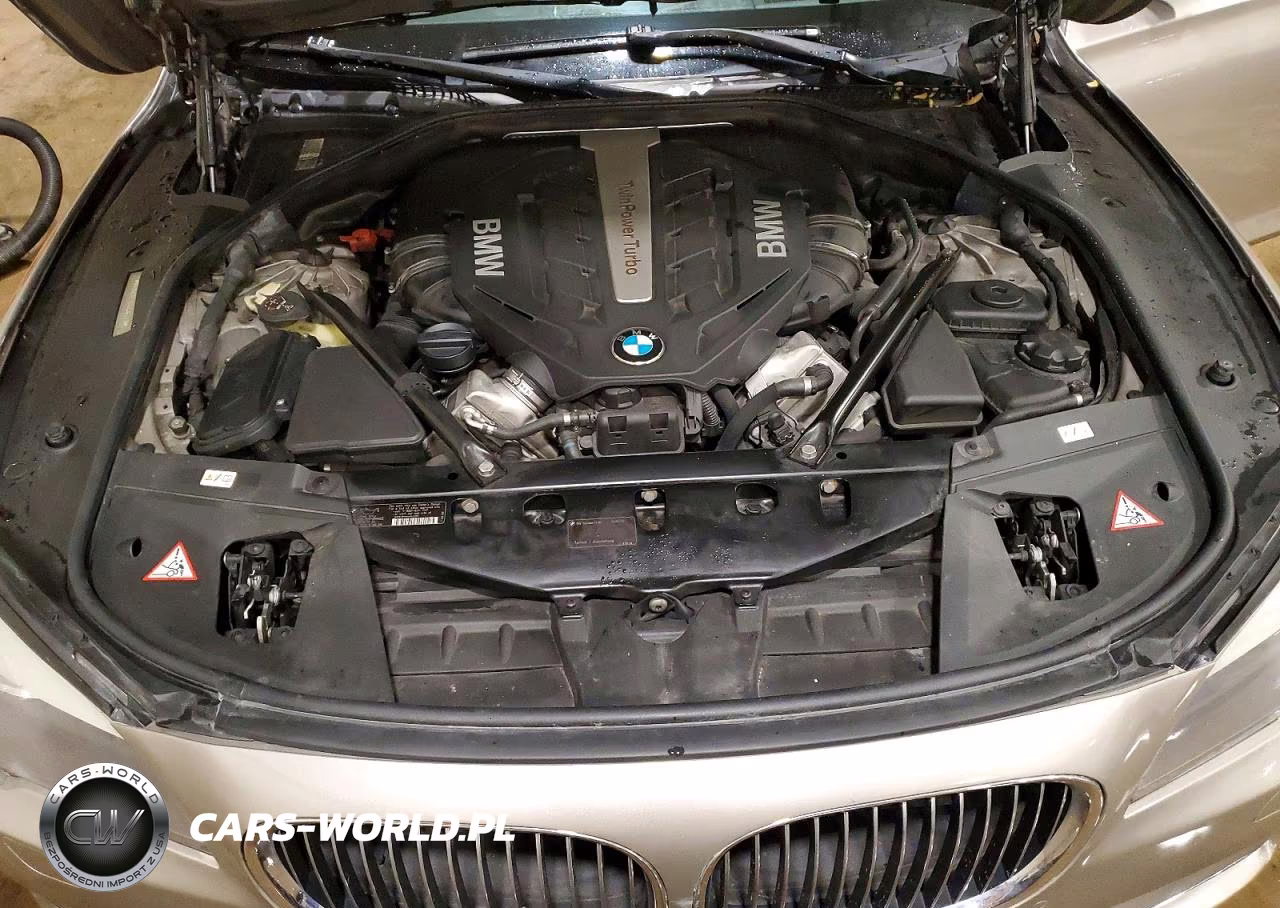 2012 BMW 750 Lxi VIN:WBAKC8C51CC436720 - 11