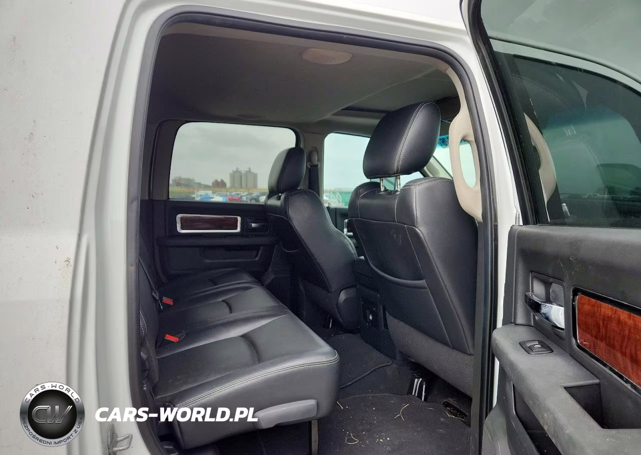 2011 Dodge Ram 3500 VIN:3D73Y3HL2BG563688 - 10