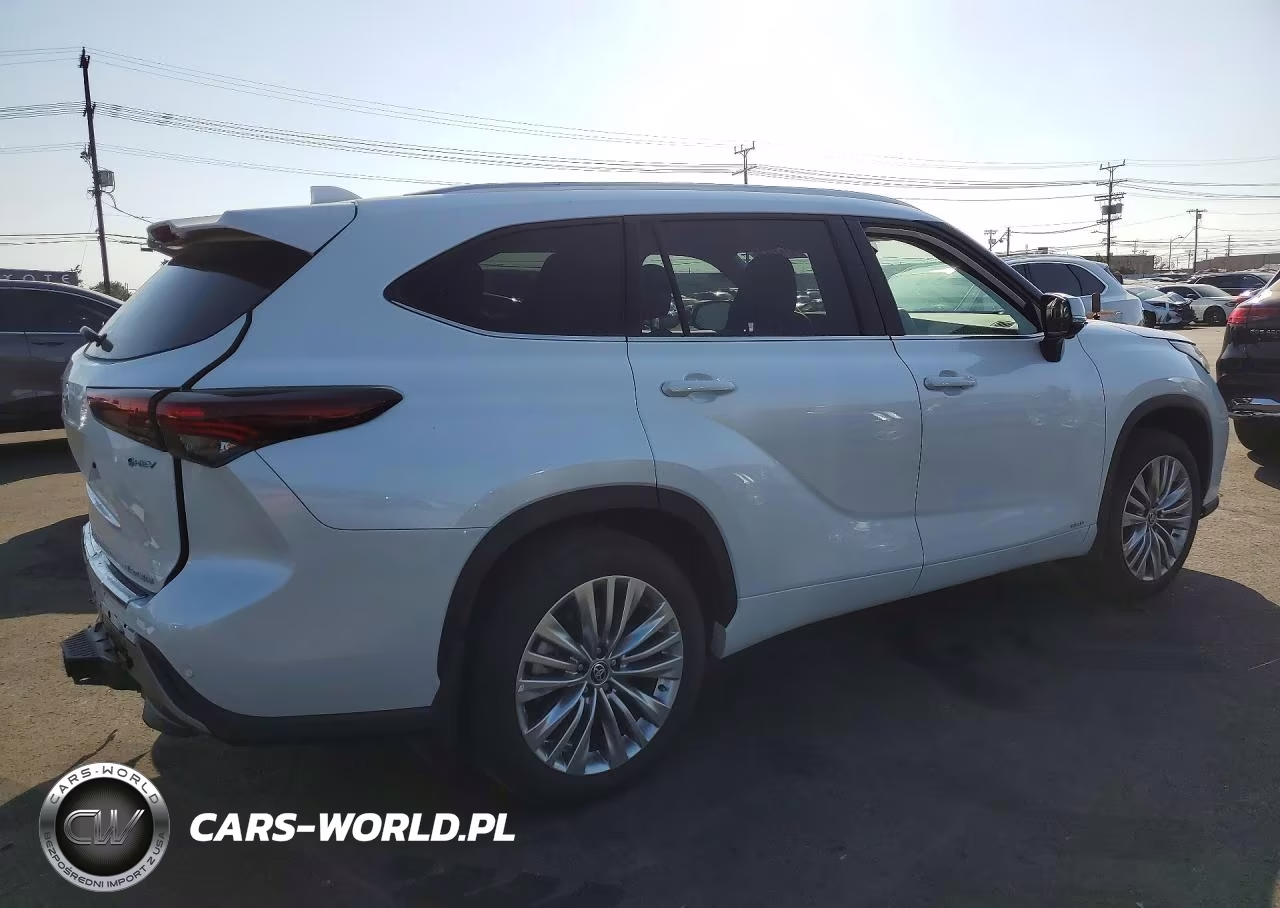2026 Toyota Highlander Hybrid Platinum VIN:5TDEBRCHXTS700146 - 3